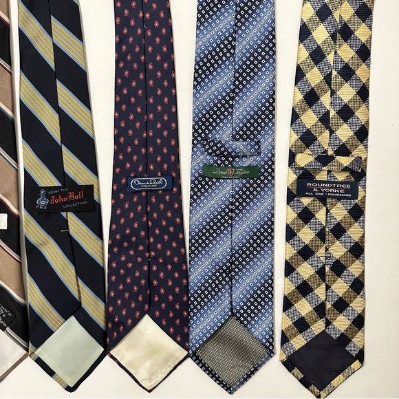 Bundle of 5 Vintage Silk Ties - Picture 10 of 16